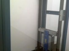 cerramiento de cabina de ascensor.extructura de acero con vidrio laminar multipak 5+5 incoloro.foto1_576x768.jpg